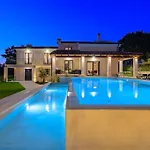 Villa Fierra By Istrialux Svetvinčenat