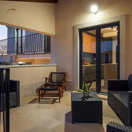 Fiera By Istrialux Villa Svetvincenat